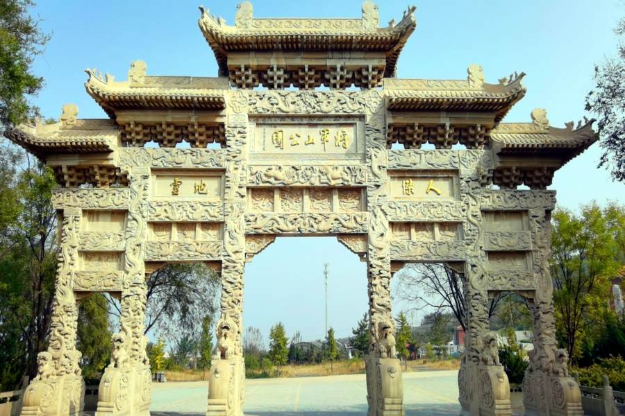 大连公墓 花园式墓园 藏风聚气 山环水抱!甘井子区-大连将军山公墓-大连选墓网